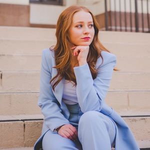 Meet your Posher, Sydnee